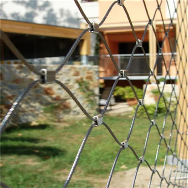 Flexible stainless steel rope mesh